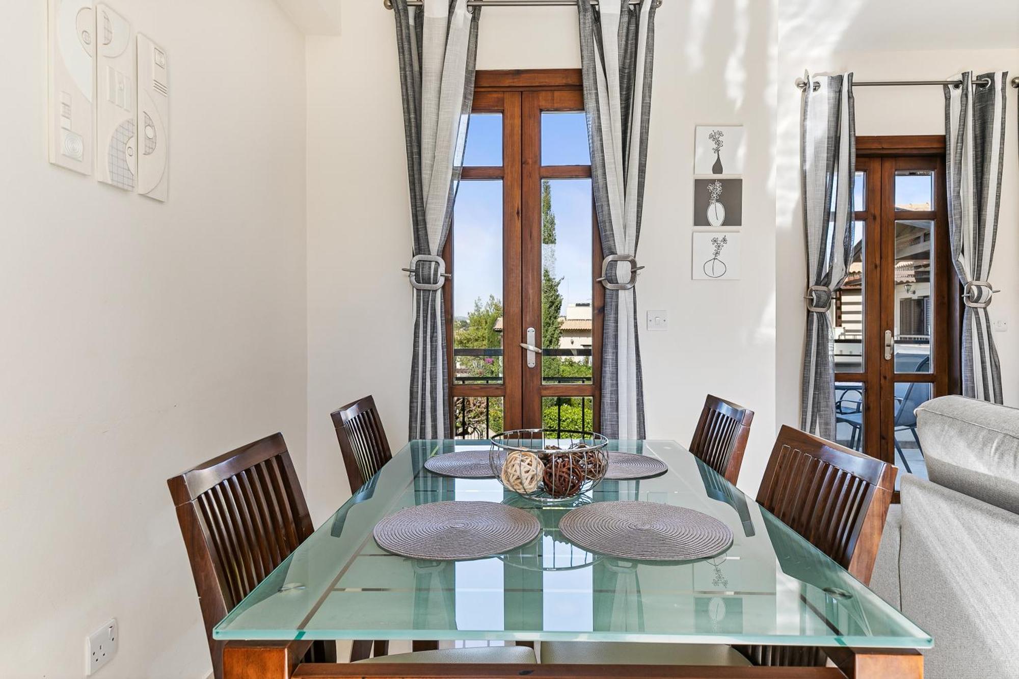 2 Bedroom Apartment Assia With Communal Pool, Aphrodite Hills Resort Куклия Экстерьер фото